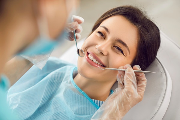 Dentist Near Me: What To Look For In A Practice